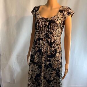 Geoffrey Beene Sport Scoop Neck Dress Short Sleeve Size Medium Polyester Spandex